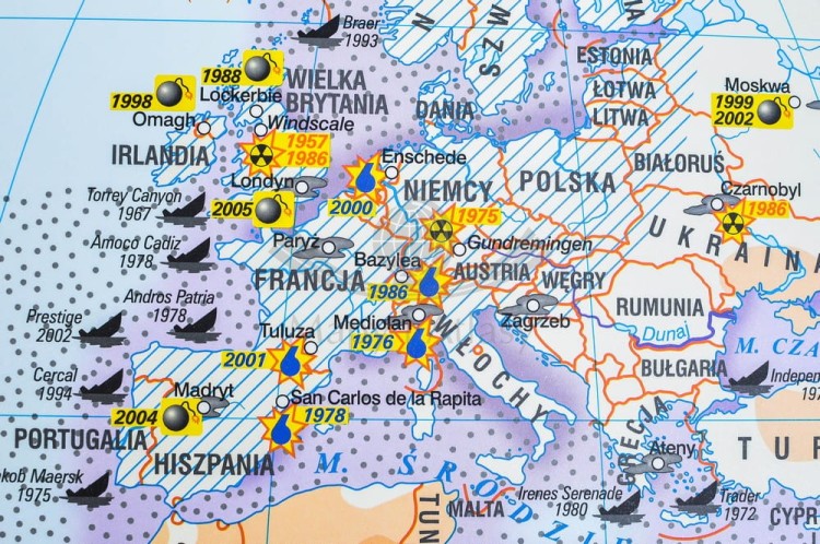 Świat na progu XXI wieku. Osiągniecia i zagrożenia NE (21)a.jpg