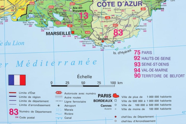 Francja 1:1 000 000. Mapa ścienna administracyjna z kodami pocztowymi. Wydawnictwo: Stiefel. Fragment 10