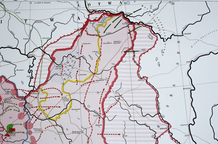 Rzeczpospolita Polska w latach 1918-1939. Mapa ścienna