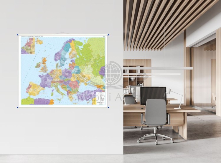 Europa 1:4 500 000. Mapa ścienna. Kody pocztowe. Język polski. Przykład aranżacji