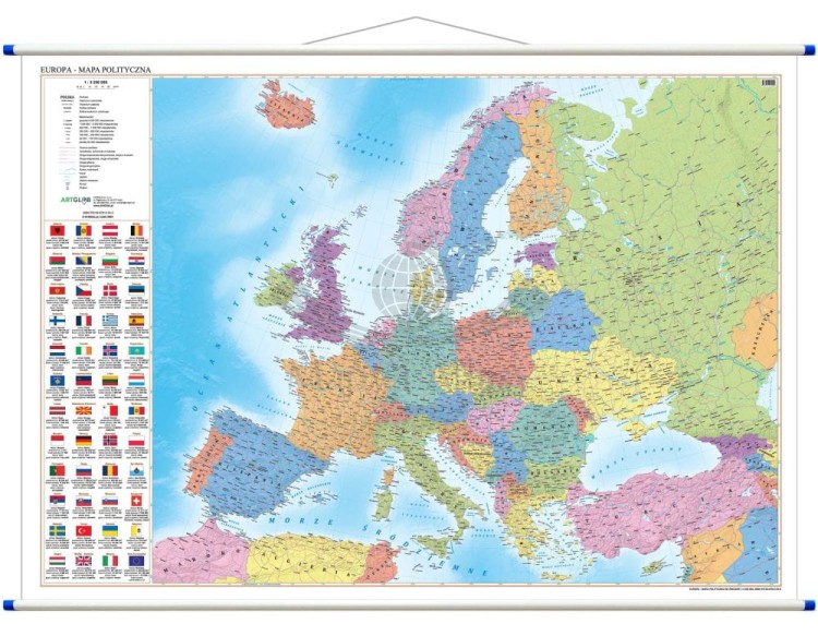 Europa 1:3 250 000. Dwustronna mapa ścienna. Polityczna / do ćwiczeń. Strona polityczna