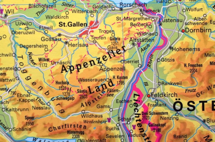 Szwajcaria. Mapa ścienna fizyczna. Drewniane półwałki. Stiefel. Fragment 2