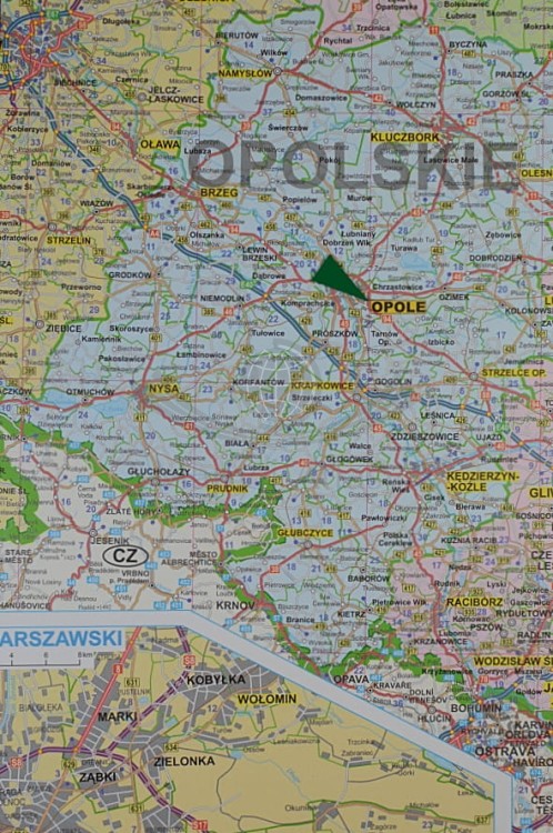 Magnesy trójkątne, jednokolorowe do oznaczania map / Znaczniki. Kolor zielony. 20 sztuk. Przykład zastosowania