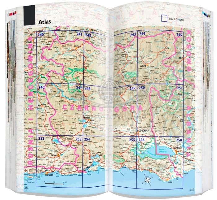 Czarnogóra 3 w 1. Przewodnik, atlas i laminowana mapa samochodowo-turystyczna wydawnictwa ExpressMap. Przykładowe strony 5
