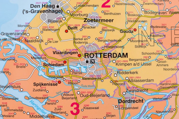 Benelux / Beneluks 1:420 000. Belgia, Holandia, Luksemburg. Mapa administracyjna magnetyczna. Kody pocztowe. Rama alu SLIM. Fragment 1