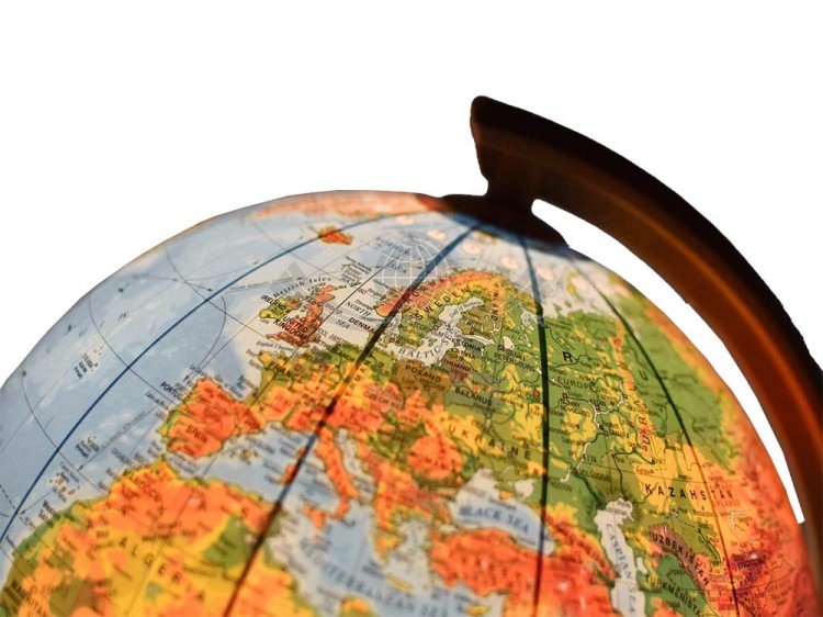 Globus polityczno-fizyczny 32 cm. Podświetlany. Wersja angielska. Po podświetleniu - fragment 1