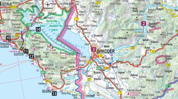 Czarnogóra i Północna Albania. Szkodra, Durmitor, Tirana, Kotor, Dubrownik. Laminowana mapa / Plan miasta + Miniprzewodnik wydawnictwa ExpressMap. Fragment