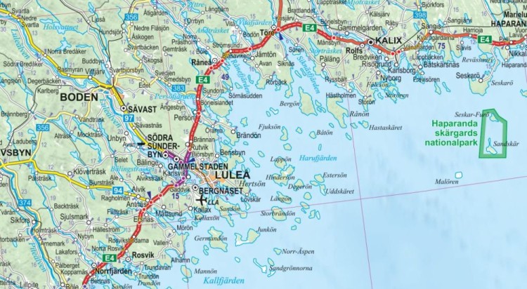 Szwecja 1:1 000 000. Laminowana mapa samochodowo-turystyczna wydawnictwa ExpressMap. Fragment