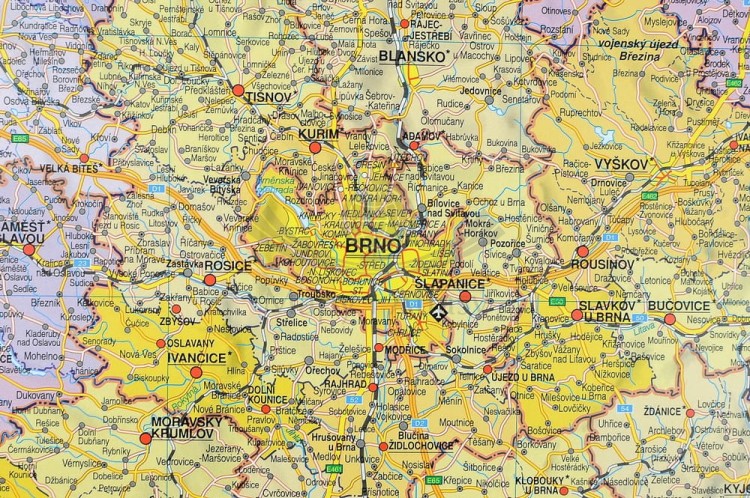 Czechy. Mapa ścienna administracyjno-drogowa. Fragment 4