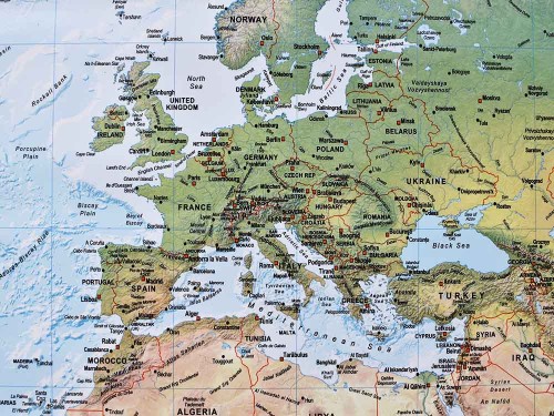 Świat 1:30 000 000. Mapa ścienna fizyczna wydawnictwa Global Mapping. Fragment 1