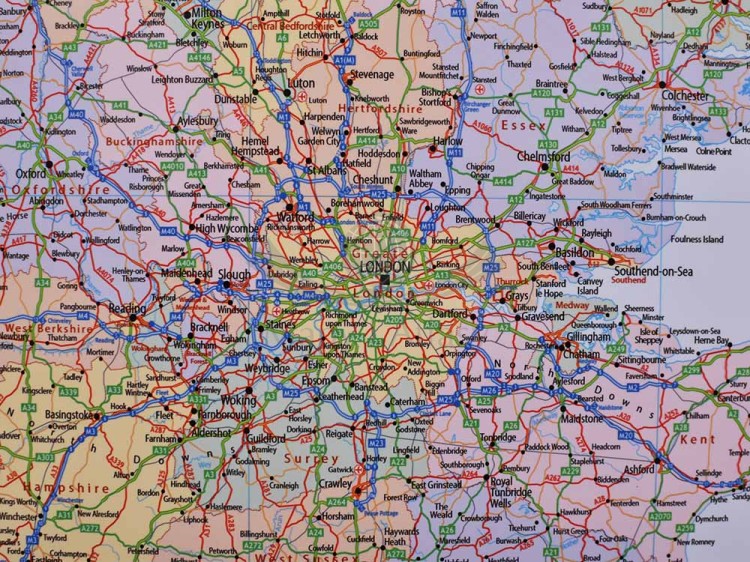 Wyspy Brytyjskie / Wielka Brytania i Irlandia. Mapa ścienna administracyjno-drogowa wydawnictwa Global Mapping. Fragment 1