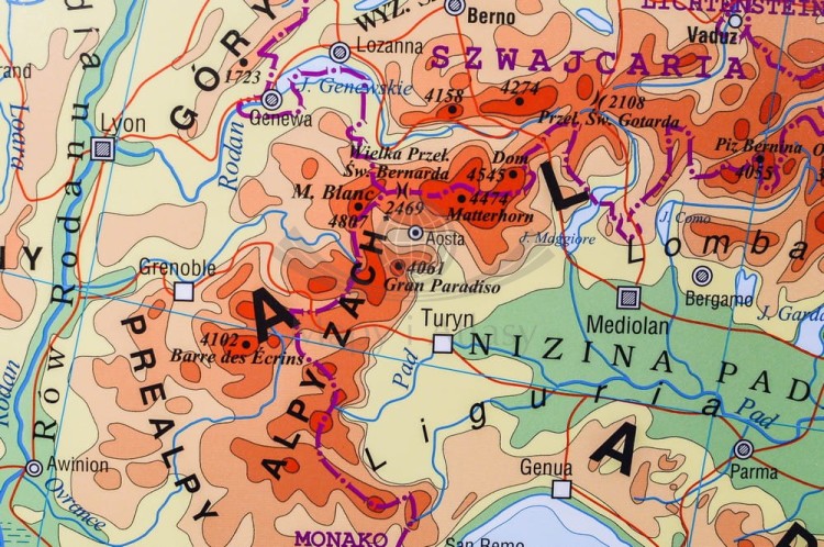 Europa 1:3 300 000. Dwustronna mapa ścienna. Strona ogólnogeograficzna (fizyczna) - fragment 2