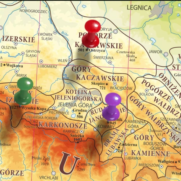 Polskie Góry 1:800 000. Sudety, Beskidy, Tatry. Mapa. Wersja do wpinania wydawnictwa ArtGlob. Fragment 4