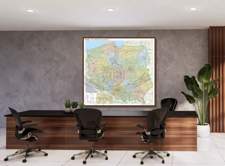 Polska 1:500 000. Mapa administracyjno-drogowa w ramie drewnianej. Przykład aranżacji