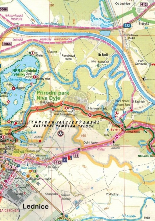 Zahrada Evropy. Lednicko - Valtice, Palava, Mikulov. Mapa turystyczna 111 w etui wydawnictwa Geodezie On Line. Fragment 1