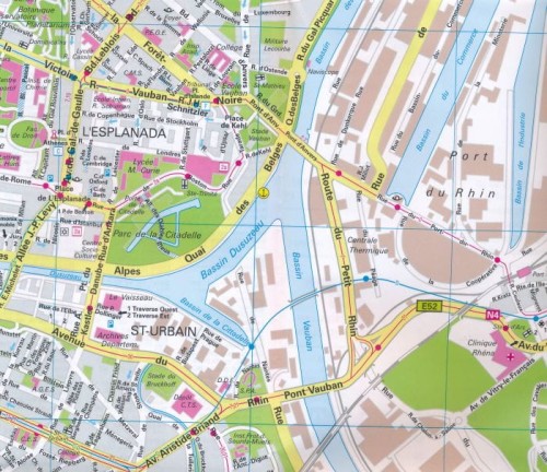 Strasburg 1:12 000. Wodoodporny plan miasta wydawnictwa Marco Polo. Fragment