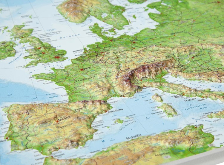 Europa 1:16 000 000. Mapa plastyczna 39 x 29 cm. Georelief. Fragment