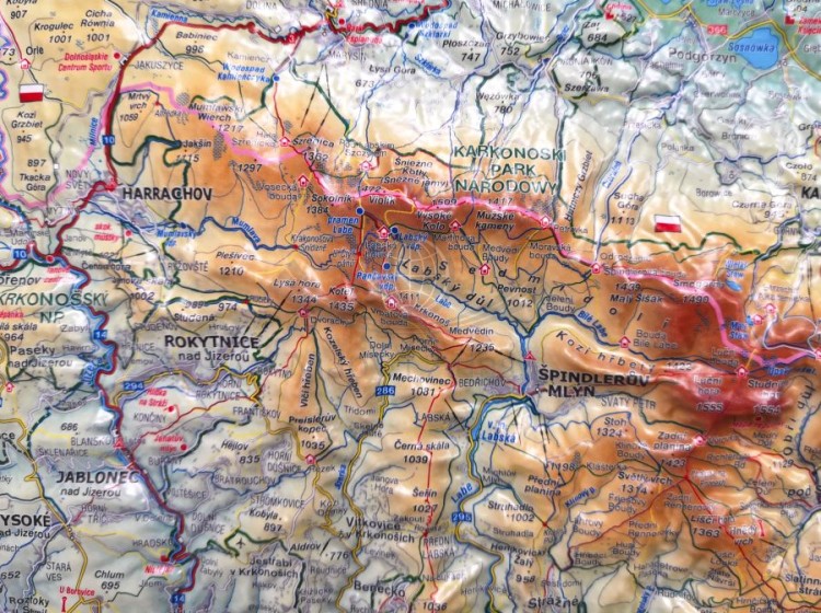 Karkonosze 1:180 000. Mapa plastyczna (trójwymiarowa) - mała. Fragment 1