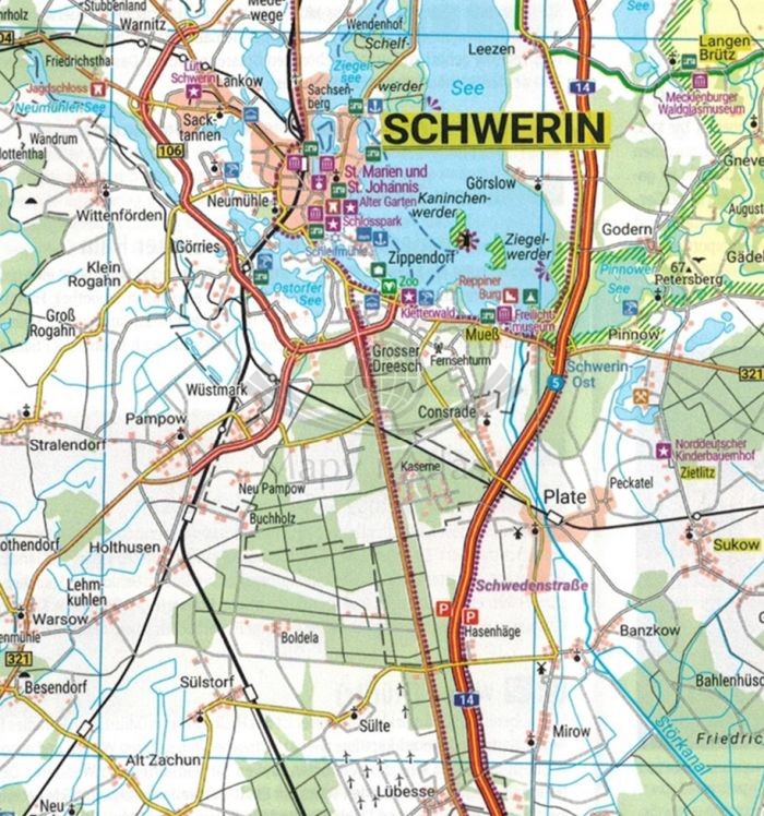 Mecklenburgische, Seenplatte 1:180 000. Wodoodporna mapa turystyczna EF 0046 wydawnictwa Freytag & Berndt. Fragment