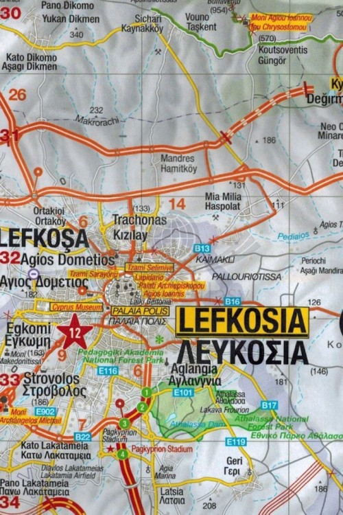 Cypr 1:150 000. Wodoodporna mapa samochodowo-turystyczna wydawnictwa Marco Polo. Fragment