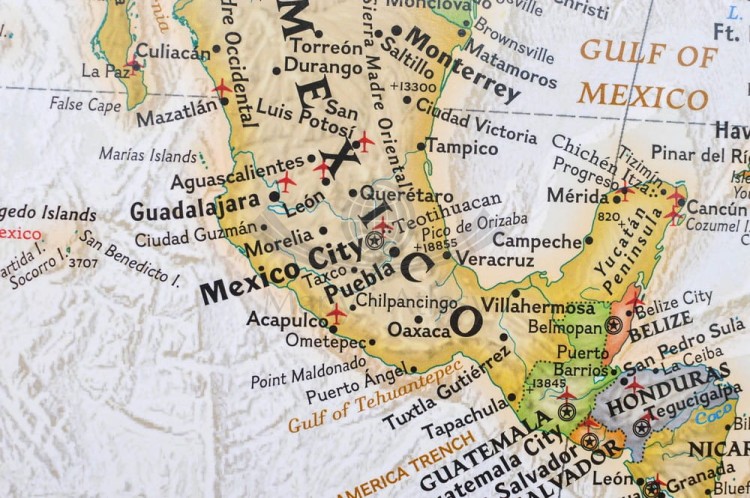 Świat 1:18 390 000. Mapa ścienna polityczna, ekskluzywna. Wydawnictwo: National Geographic. Fragment 3