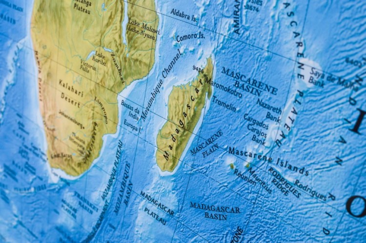 Świat 1:19 463 000. Mapa ścienna fizyczna wydawnictwa National Geographic. Fragment 4