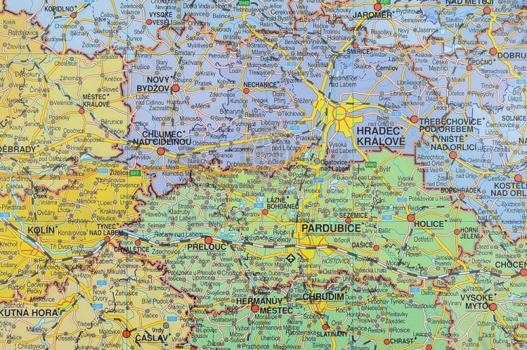 Czechy. Mapa ścienna administracyjno-drogowa. Fragment 2