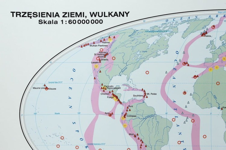 Świat wielkie formy ukszt powierzchni i budowa geologiczna NE (21) a.jpg