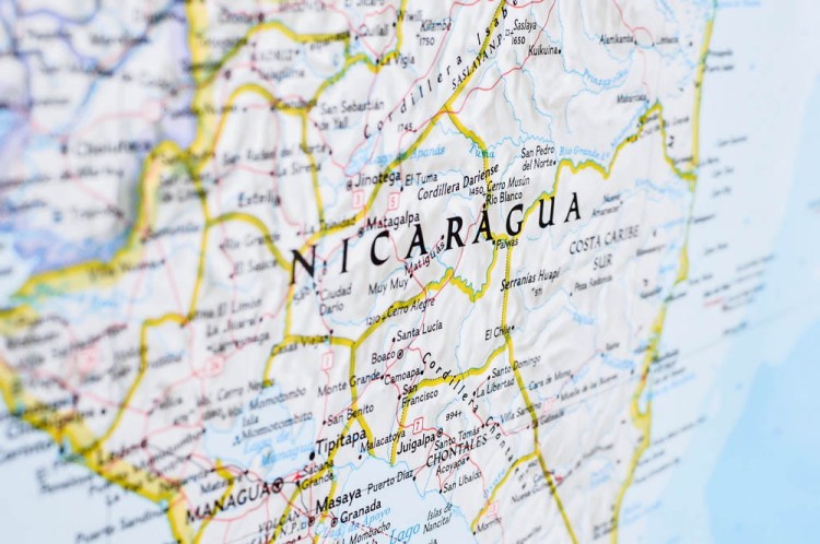 Ameryka Środkowa (Centralna). Mapa polityczna w wersji do wpinania. Wydawnictwo: National Geographic. Fragment 4
