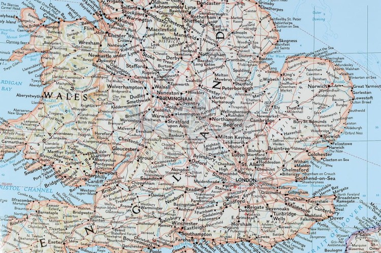 Francja, Belgia, Holandia, Anglia, Walia 1:1 953 000. Mapa polityczna w ramie drewnianej. Wydawnictwo: National Geographic. Fragment 3