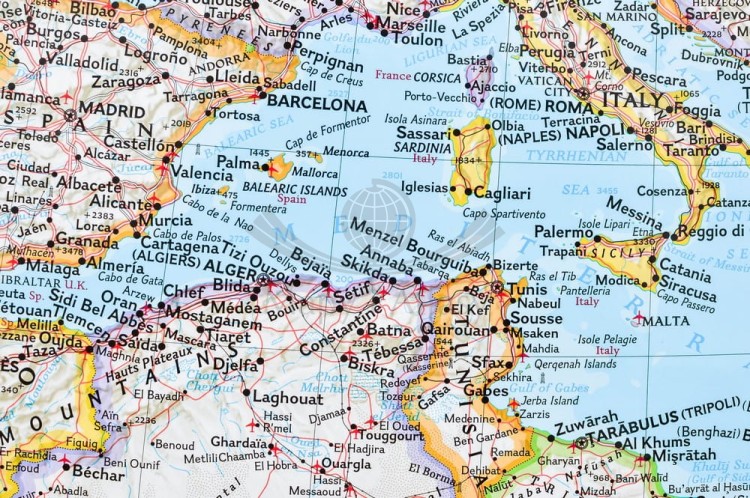 Afryka. Mapa polityczna w ramie drewnianej. Wydawnictwo: National Geographic. Fragment 10