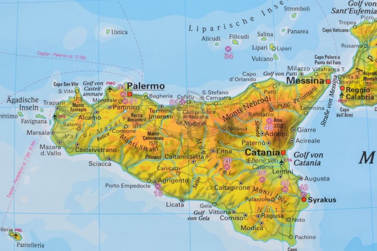 Włochy fizyczne ST (2).jpg