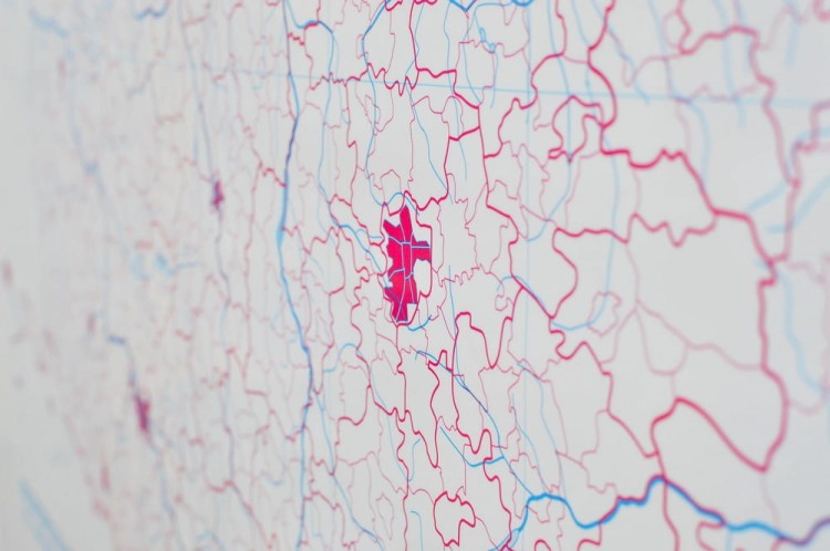 Polska 1:650 000. Mapa ścienna konturowa (administracyjna) wydawnictwa Meridian. Fragment 5