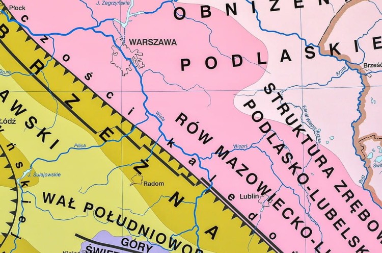 Polska - budowa geologiczna 1 fragment 1 NE a (4).jpg