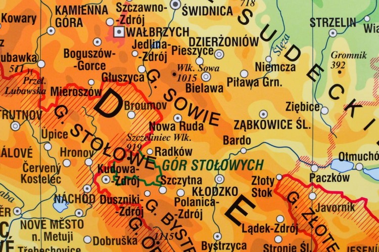 Polska geograficzna Demart (4).jpg