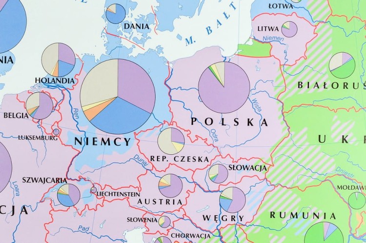 Europy polityczna  rozmieszczenie ludności NE (11).jpg