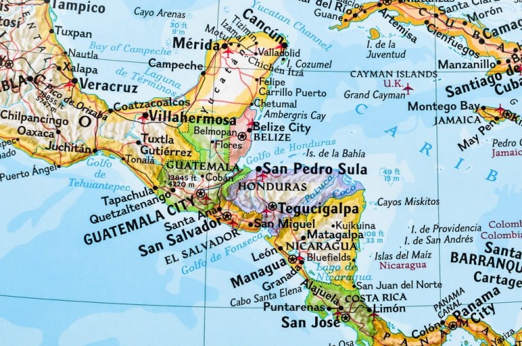 Ameryka Północna i Południowa 1:19 100 000. Mapa ścienna polityczna wydawnictwa National Geographic. Fragment 5