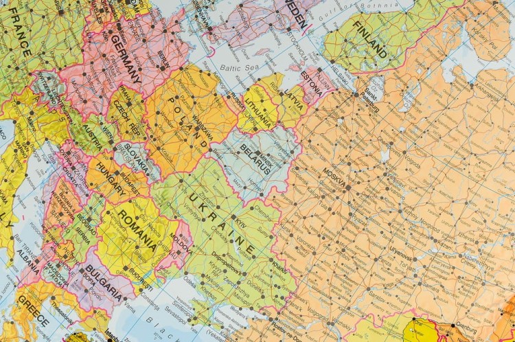Azja 1:11 000 000. Mapa ścienna polityczna wydawnictwa Maps International. Fragment 5