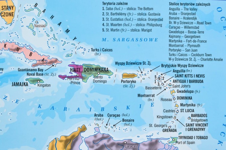 Świat gabinetowa mapa Demart (8).JPG
