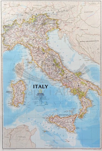 Włochy 1:1 765 000. Mapa ścienna wydawnictwa National Geographic