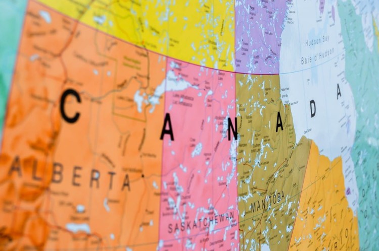 Kanada 1:4 850 000. Mapa ścienna polityczna wydawnictwa Maps International. Fragment 5