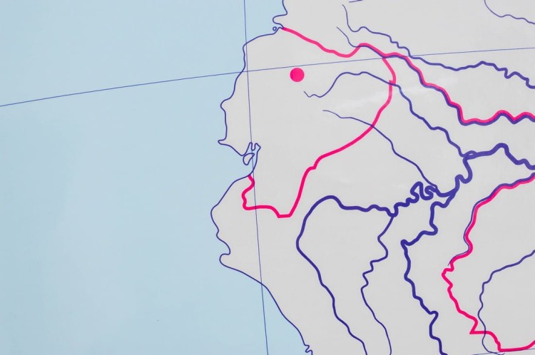 Ameryka Południowa polityczno-konturowa NE (5).jpg