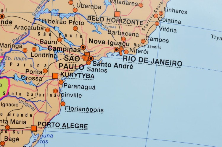 Ameryka Południowa polityczno-konturowa NE (14).jpg