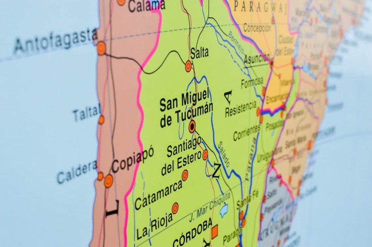 Ameryka Południowa polityczno-konturowa NE (17).jpg