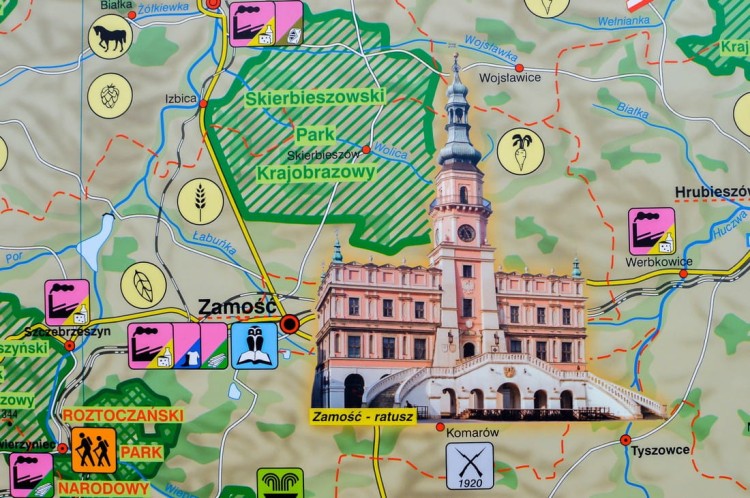 Małopolska mapa ścienna ogólnogeograficzna-krajobrazowa Nowa Era fragment 9