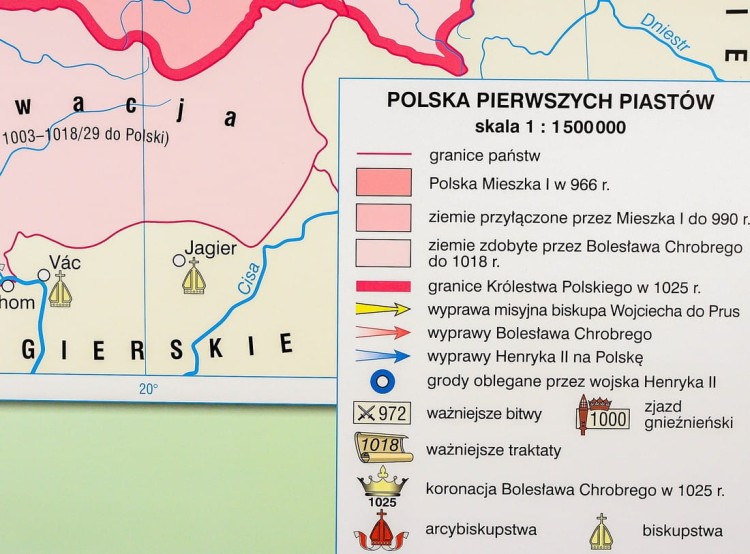 Polska Piastów mapa ścienna Nowe Era fragment 12