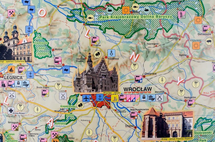 Śląsk mapa ścienna ogólnogeograficzna krajobrazowa Nowe Era fragment 7