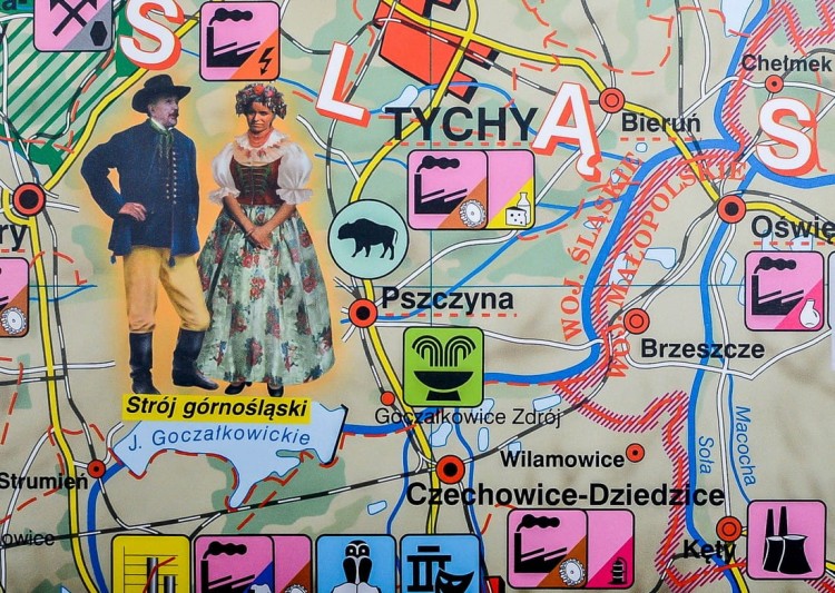 Śląsk mapa ścienna ogólnogeograficzna krajobrazowa Nowe Era fragment 10