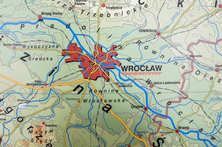 Śląsk mapa ścienna ogólnogeograficzna krajobrazowa Nowe Era fragment 2