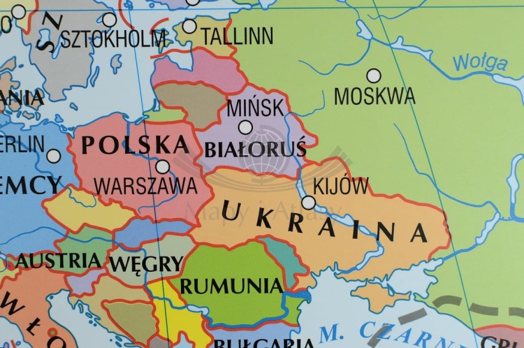 Świat polityczny 1:19 000 000 w ramie SLIM Nowa Era fragment 1